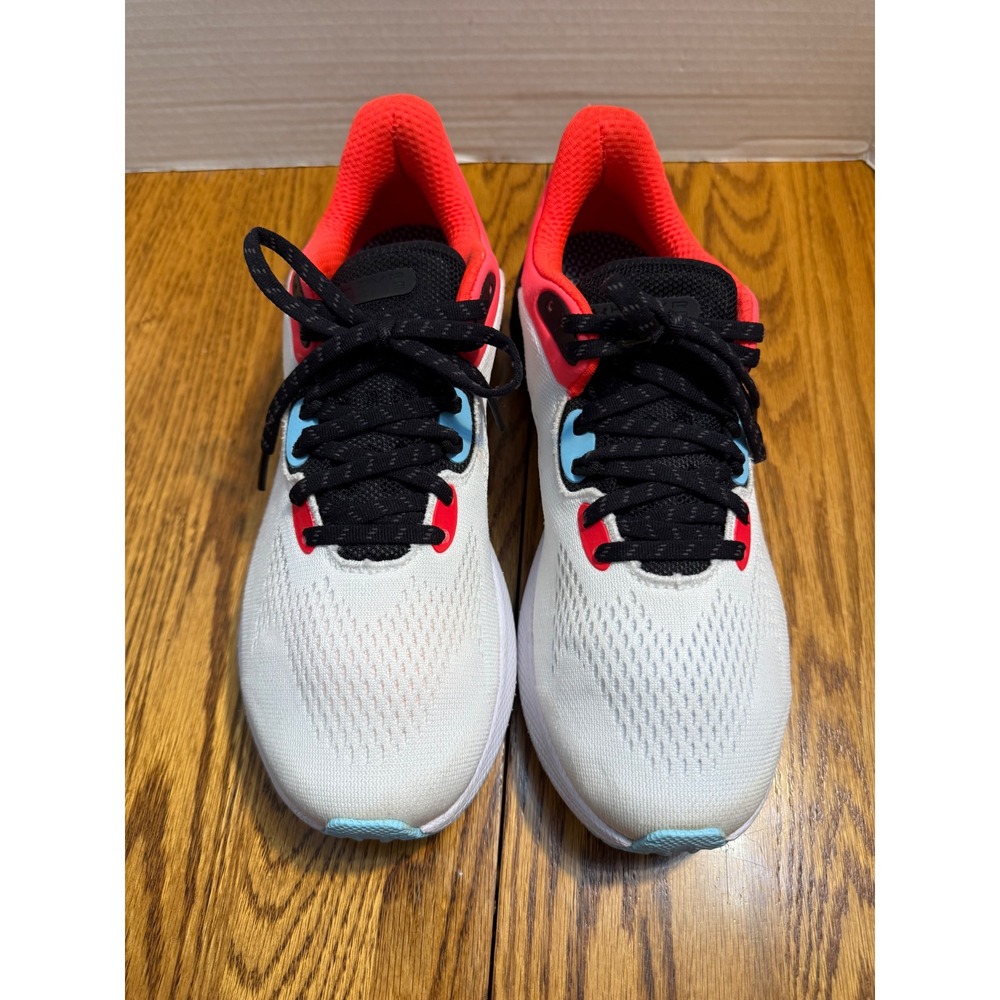 Under Armour HOVR Machina 3 Running Shoes White Black Red 3025701-100 Mens 9.5
